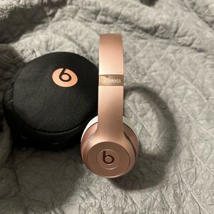 Beats by Dre headphones